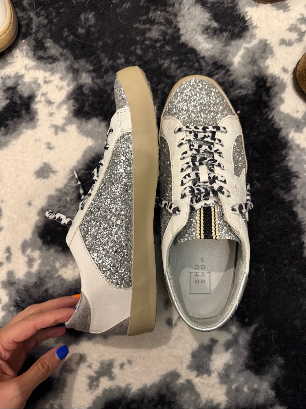 ShuShop Silver Glitter Star Sneakers with White Trim - Picture 2 of 4